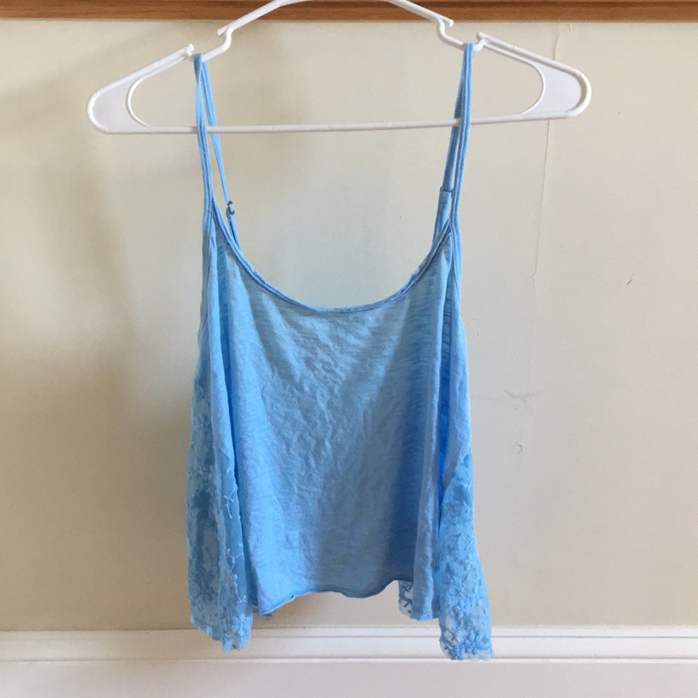 Hollister tank